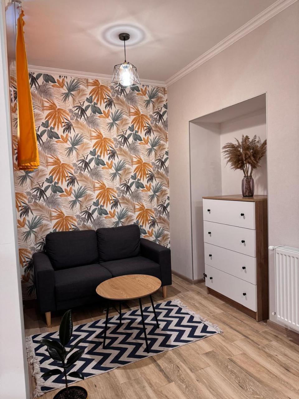 Apartment Cozy 2-bath Near Fabrika *