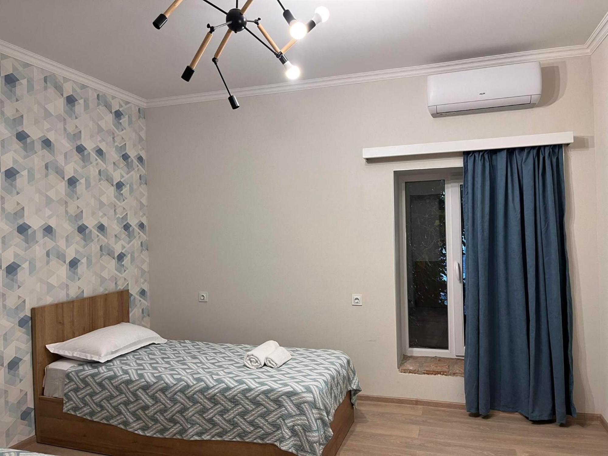 Apartment Cozy 2-bath Near Fabrika *